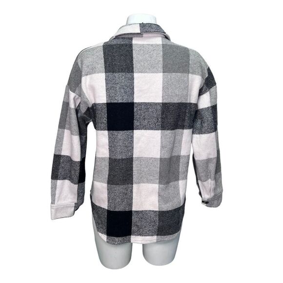 Black & White Buffalo Plaid Shacket Size S - Picture 2 of 16